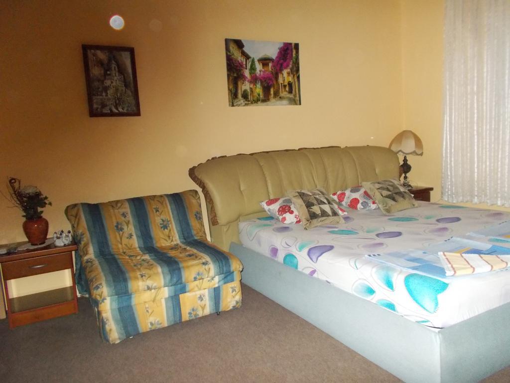 Guesthouse Feel Lake Virpazar Extérieur photo