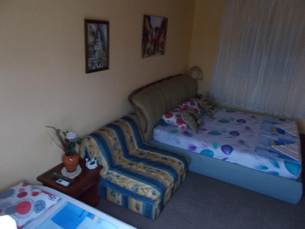 Guesthouse Feel Lake Virpazar Extérieur photo